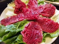 -茅草房·河畔园林火锅