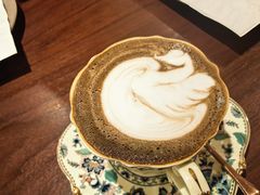-La-Serene Café
