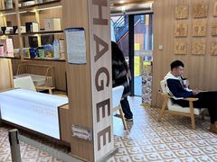 -霸王茶姬(南强街店)