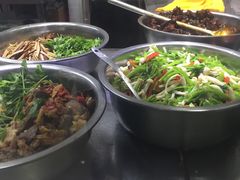 -侬佳蒸菜馆(听潮店)