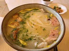 过桥米线-锦腾轩滇味餐厅