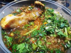 -肖肖酸萝卜鱼火锅(总店)