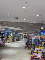 -孩子王(静安大融城店)