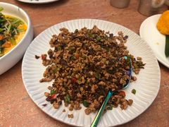 黑三剁-浩海火燒雲傣家菜(芮欧百货店)