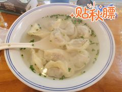 荠菜猪油渣大馄饨-君东记本帮面馆(天钥桥路店)