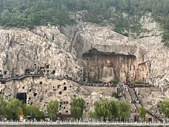 -龙门石窟