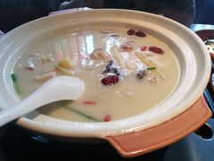 江团鱼炖汤-老阿爸鲜鱼土菜(昆山花桥店)