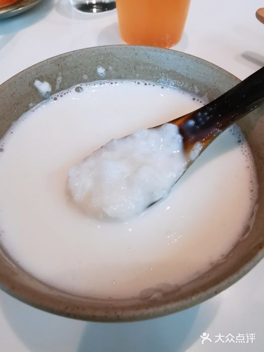 胡麻(静安嘉里店)奶白酒图片