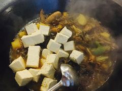 农家铁锅炖笨鸡-东北农家院·铁锅炖(莘庄店)