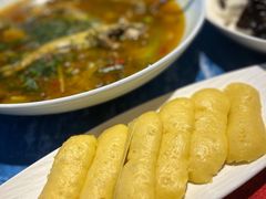 玉米馍-晶泽丽琅·鱼鲜川菜(川师店)