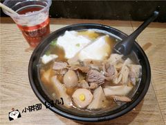 豆花粉丝-八婆婆烧仙草(曾厝垵店)