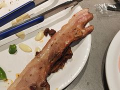 -山焱·炭火自助烤肉(周浦万达店)