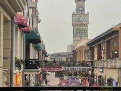 -王府井奥莱临潼小镇(临潼店)