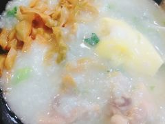 生滚滑鸡粥-盈田盈粥庄(博山东路店)