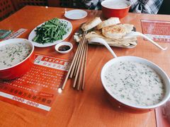 吊炉烧饼-教师之家赵家羊汤馆(东青龙街店)