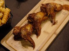 -悦享绿山墙西餐厅