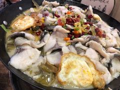 -特色酱椒鱼私房菜(黄鹤楼店)