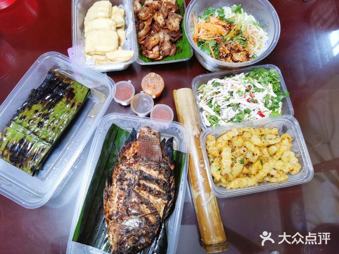 呐咪傣园·云南菜(石厦店)香茅草烤鱼图片