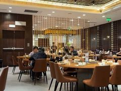 -乐忻皇朝(上海中心大厦店)