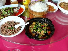 -美食村花园餐厅