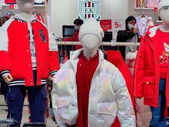 -王府井奥莱临潼小镇(临潼店)