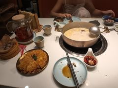 -洪氏嗨捞·猪肚鸡火锅(阳光天地店)