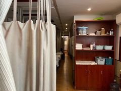 -蓉城阳光推拿馆(理想中心店)