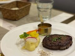 菲力牛排-老别墅西餐厅.酒馆(西堤店)