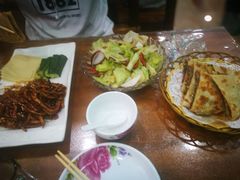 -津鲁园饭店