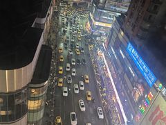 -观音桥步行街