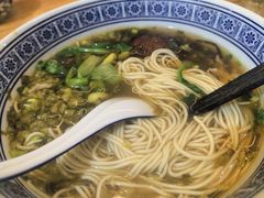 -沪西老弄堂面馆(定西路店)