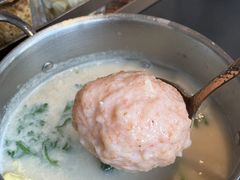 -红鼎豆捞·专注品质海鲜20年(宝丰路店)