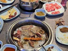 -金滏山烤肉·海鲜·火锅自助餐厅(襄阳万达店)