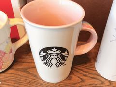 -星巴克臻选(盐城金鹰聚龙湖店)