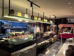 -唐拉雅秀酒店-西锦汇空中BBQ·思创餐厅