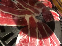 -唯成•韩国炭火烤肉 유성고기