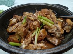-万山楼海鲜酒家·二十三年老字号
