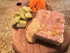 -羽深肉铺 Steak & Wine