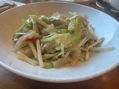 -侬佳蒸菜馆(听潮店)