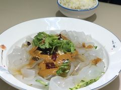 -老码头黑皮肘子锅包肉(赣水路店)