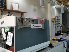 -留白咖啡(人民巷八号大院店)
