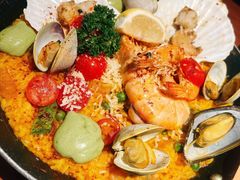 甄选西班牙海鲜饭-CRAZYONES西班牙海鲜饭(上海美罗城店)