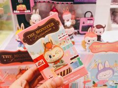 -泡泡玛特POPMART(蓝色港湾店)