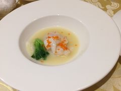 鱼子酱浓汤东星斑-涵苑私宴定制(外滩店)