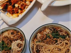 -峨嵋酒家总店(车公庄店)