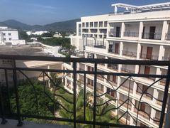-三亚凤凰机场海航快捷酒店