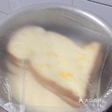 一起来做8小时浸润吐司，奶香浓郁，软绵绵的早餐