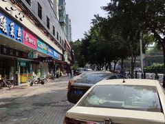 -潮岸酒店(广州琶洲会展广州塔店)