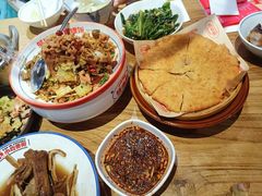 -怪噜范·老贵阳街头名小吃(鸿通城店)