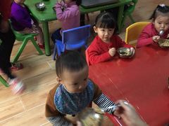 -圣德美艺术双语幼稚园